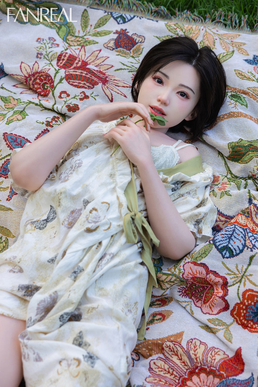 Molly Sex Doll (FanReal Doll 153 cm silikonový košíček B)