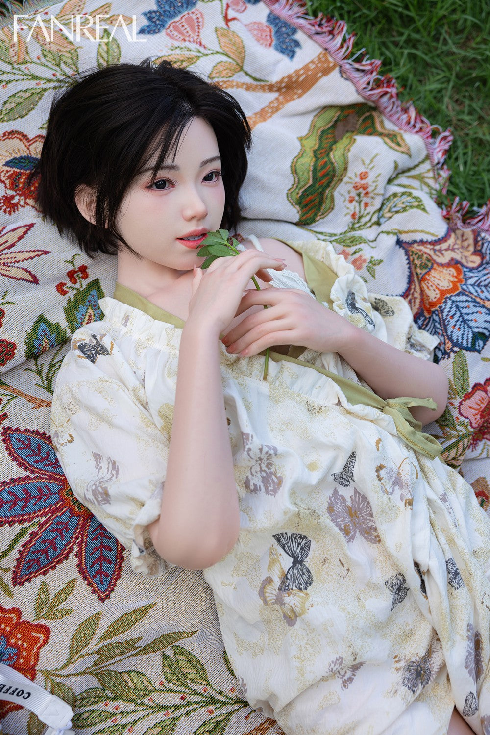 Molly Sex Doll (FanReal Doll 153 cm silikonový košíček B)