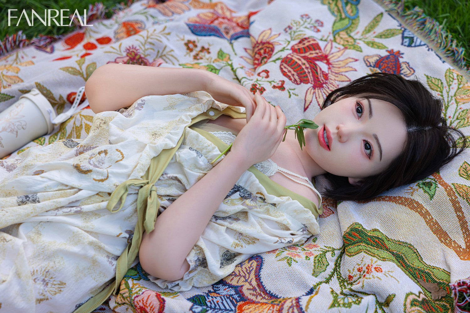 Molly Sex Doll (FanReal Doll 153 cm silikonový košíček B)