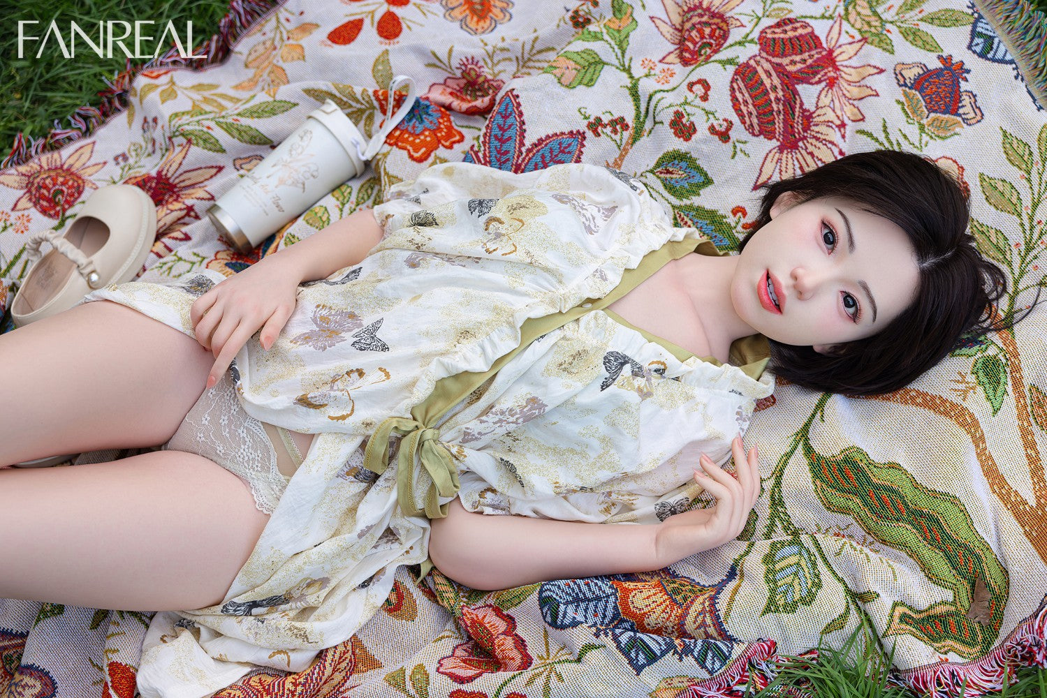 Molly Sex Doll (FanReal Doll 153 cm silikonový košíček B)