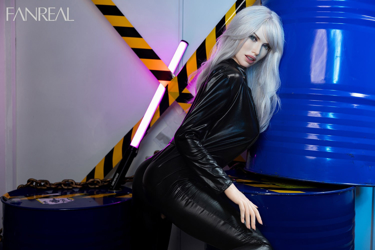 Kelly Sex Doll (FanReal Doll 168cm F pohár silikon)