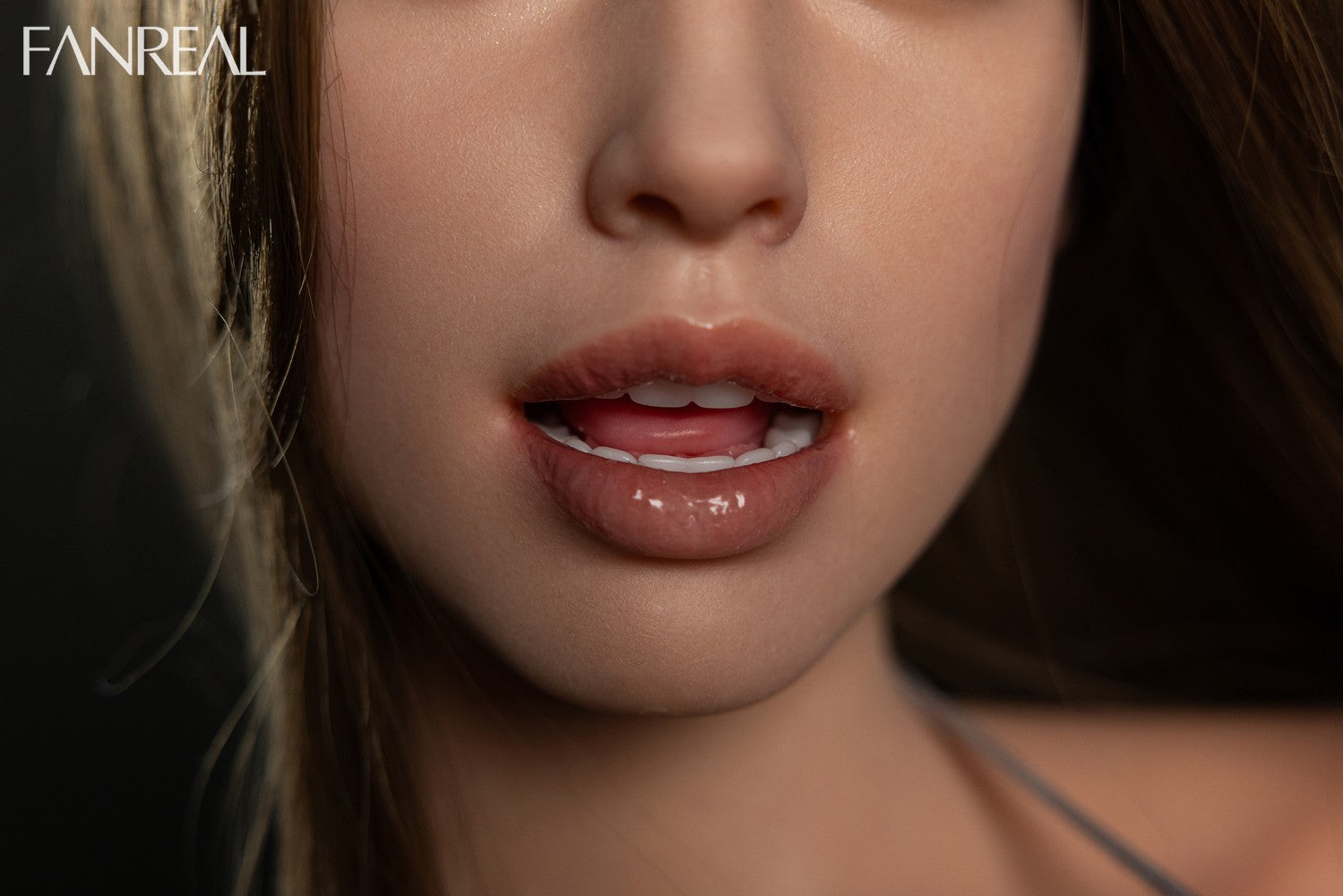 Sexuální panenka Della Torso (FanReal Doll 95cm silikonový košíček G)