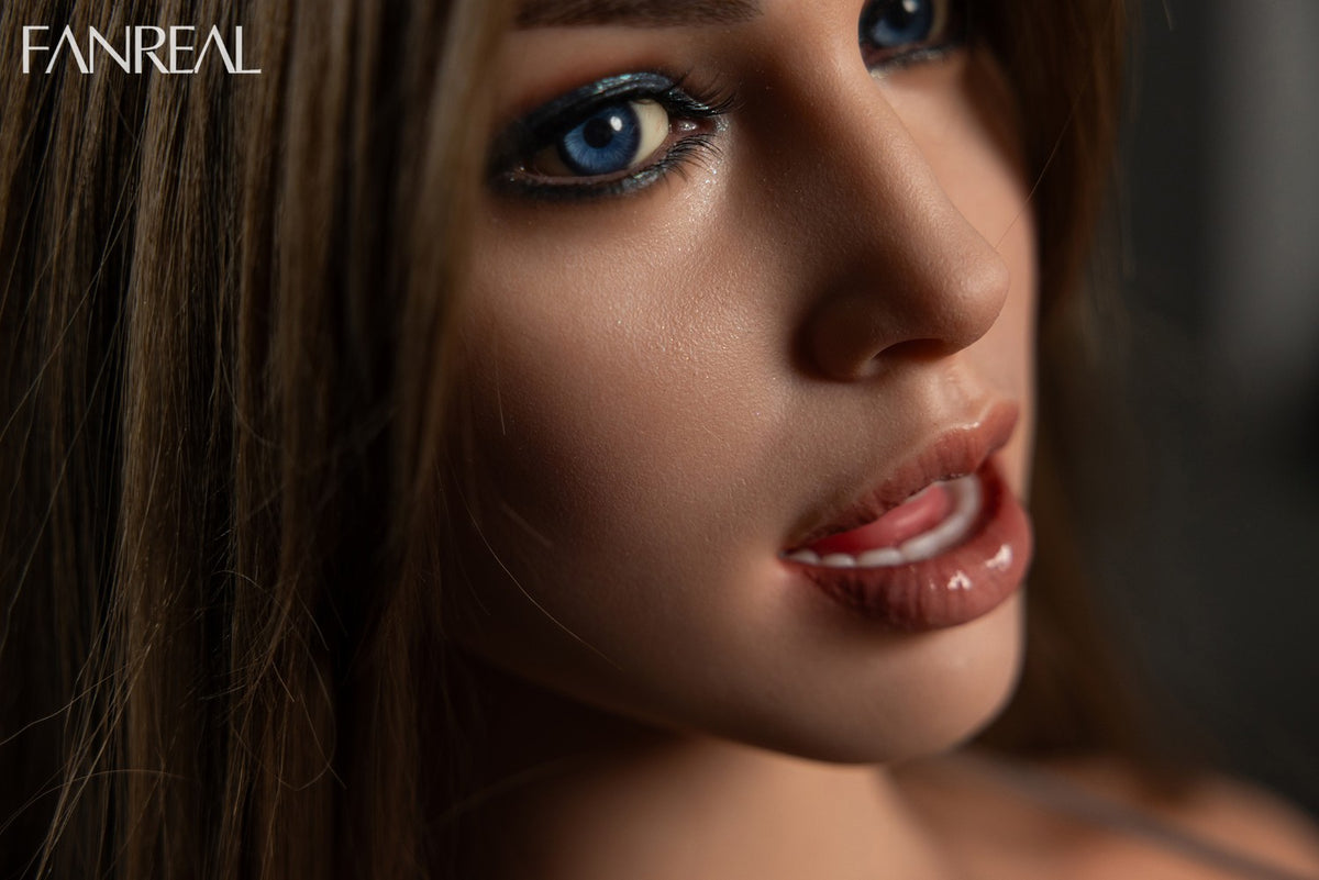 Sexuální panenka Della Torso (FanReal Doll 95cm silikonový košíček G)