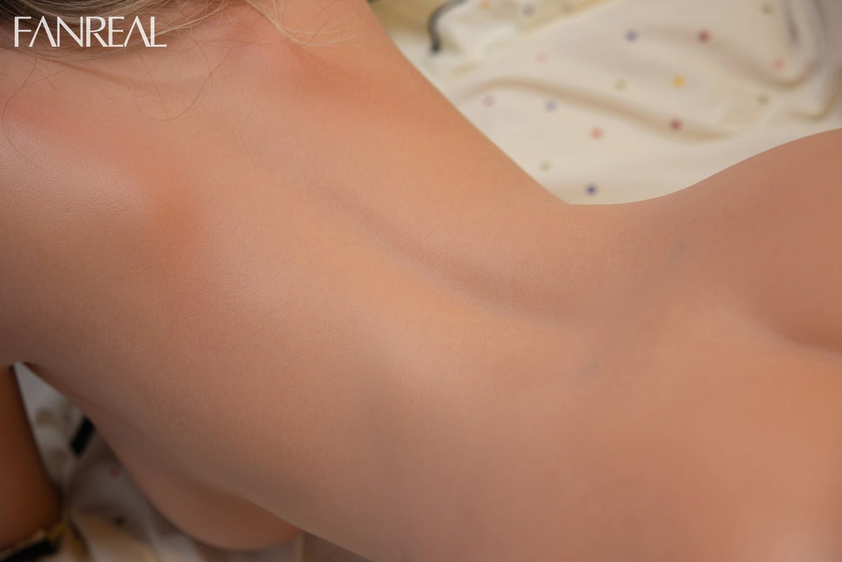 Maria Sex Doll (FanReal Doll 170 cm D-pohár silikonový)