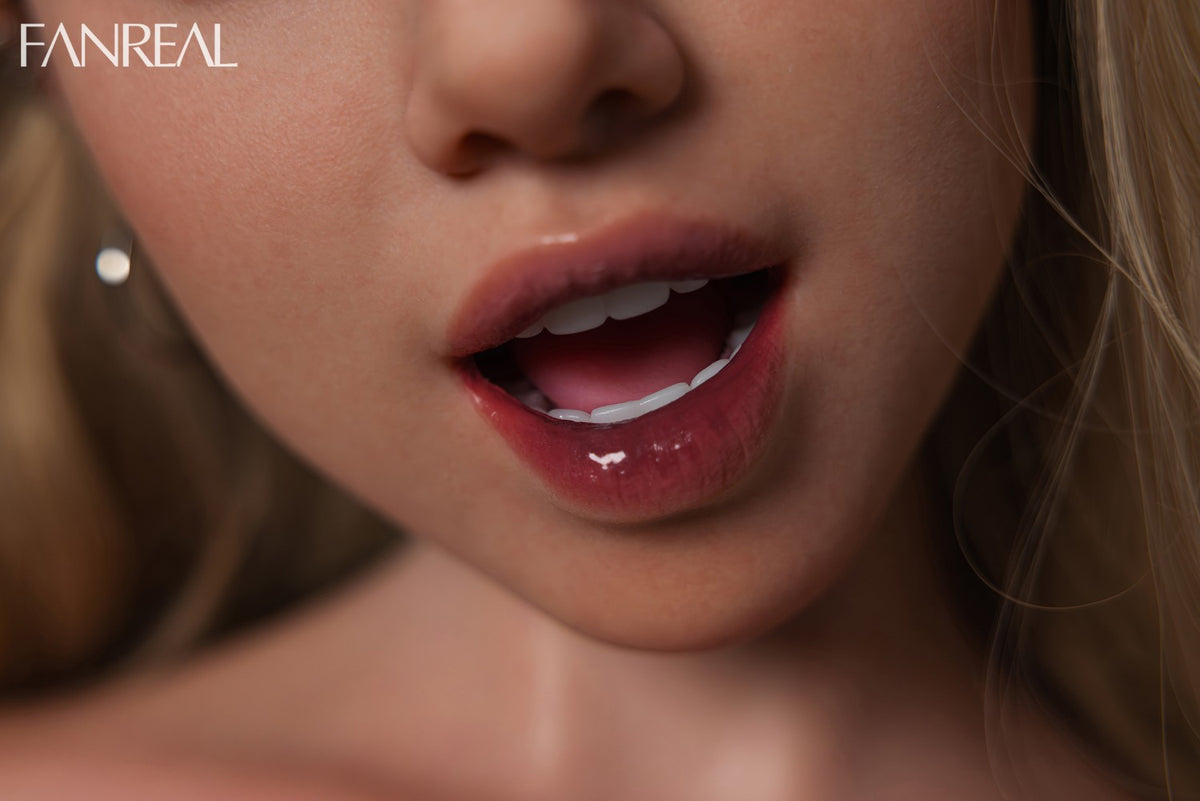 Maria Sex doll (FanReal Doll 168cm F-cup silicone)