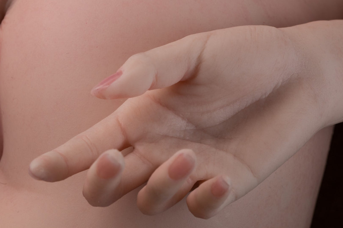 Sexuální panenka Yui Model 6 (Gynoid Doll 160 cm F-Cup silikon)