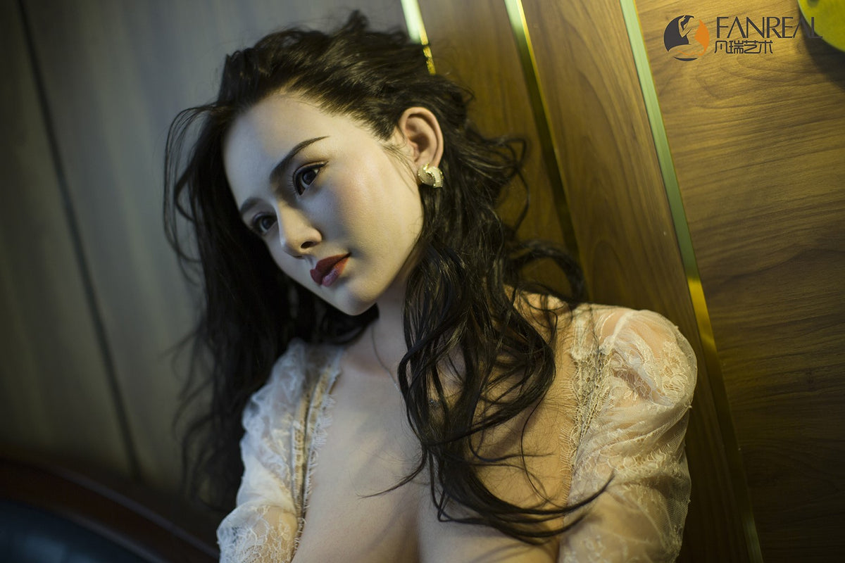 Ling Sex Doll (FanReal Doll 172 cm silikonový E-pohár)