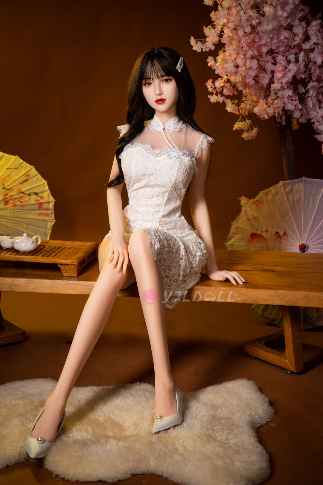 Sexuální panenka Li-Hua (YJL Doll 166cm B-Cup #826 TPE+silikon)