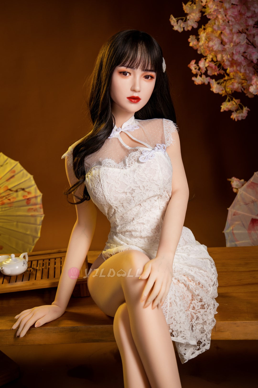 Sexuální panenka Li-Hua (YJL Doll 166cm B-Cup #826 TPE+silikon)