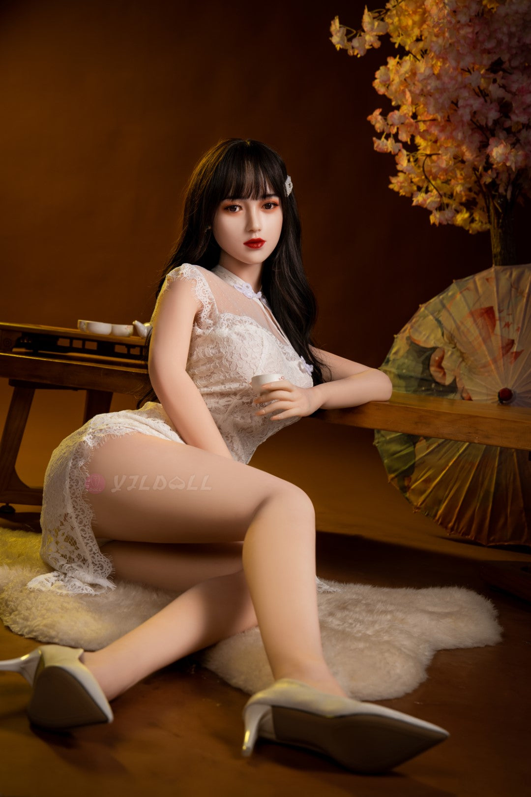 Sexuální panenka Li-Hua (YJL Doll 166cm B-Cup #826 TPE+silikon)