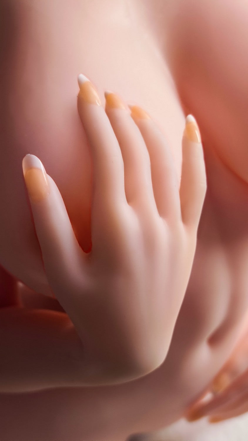 Sexuální panenka Watanabe Yuno Torso (Elsa Babe 83 cm RAD024 silikon)