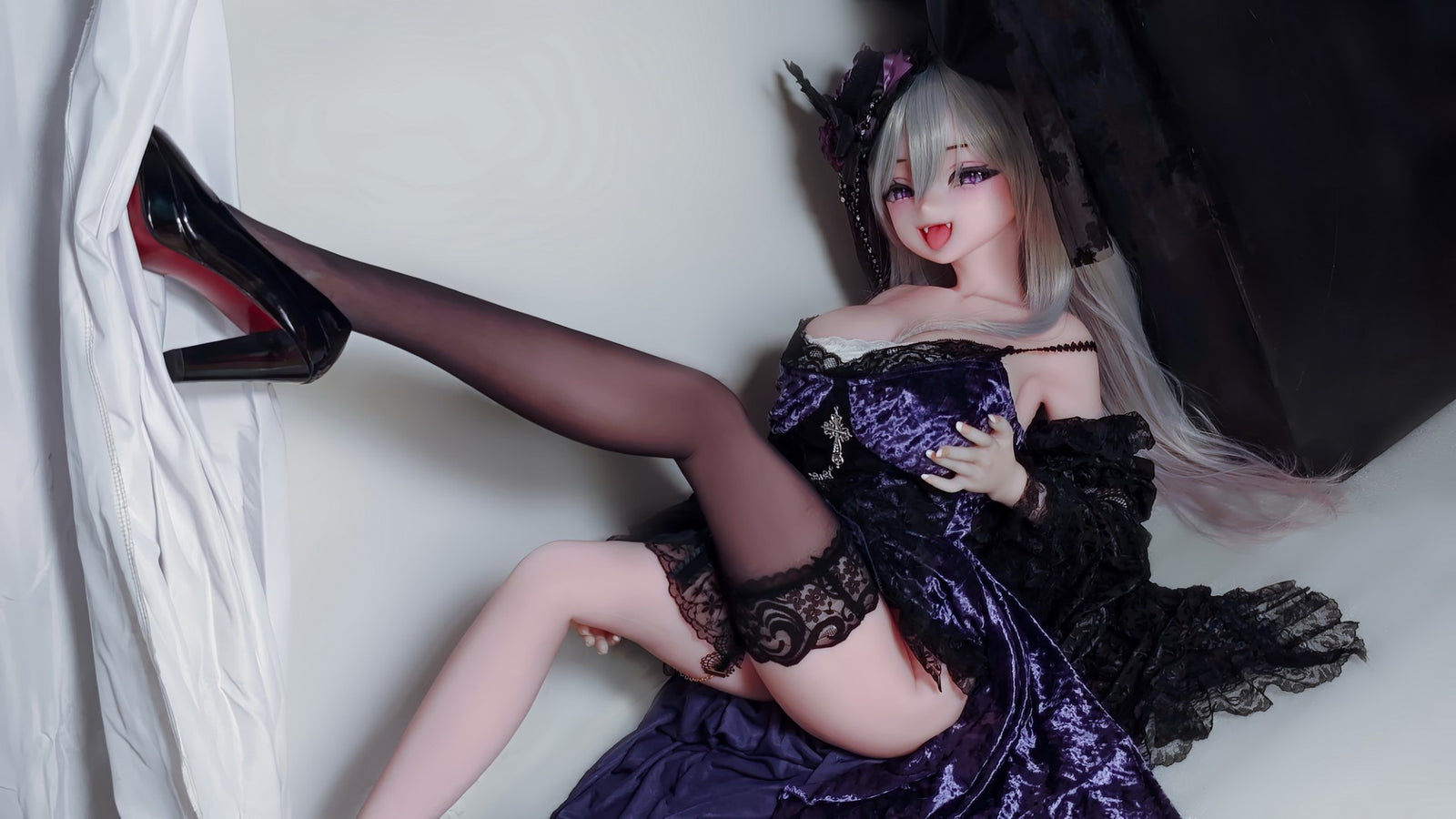 Sexuální panenka Chono Miyu (Elsa Babe 148 cm RAD041 silikon)