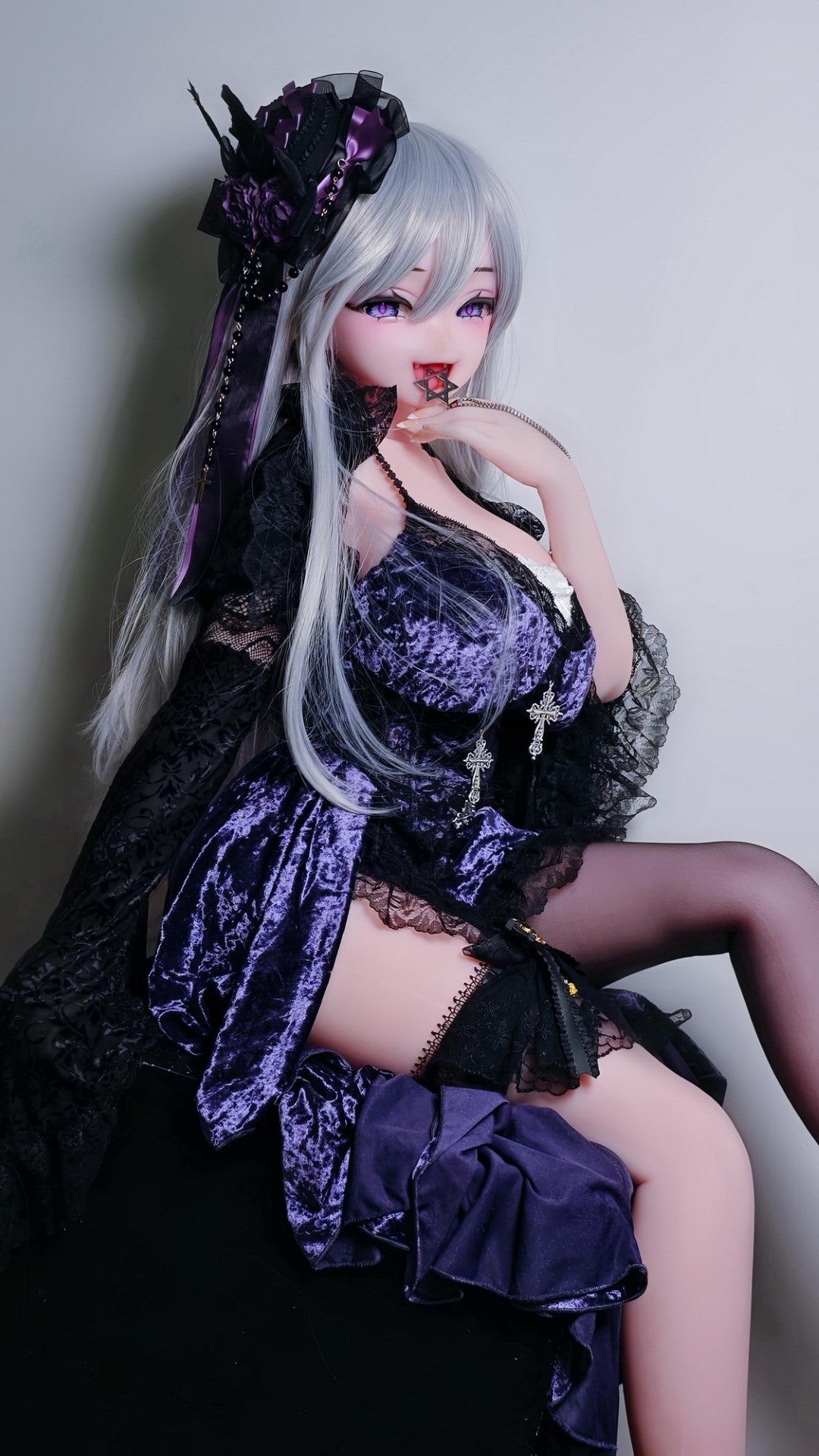 Sexuální panenka Chono Miyu (Elsa Babe 148 cm RAD041 silikon)