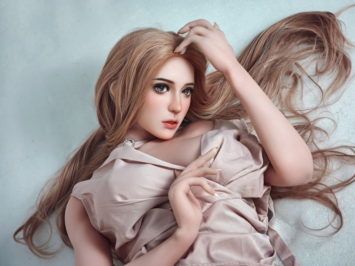 Sexuální panenka Ikeda Anna (Elsa Babe 160 cm RHC042 silikon)