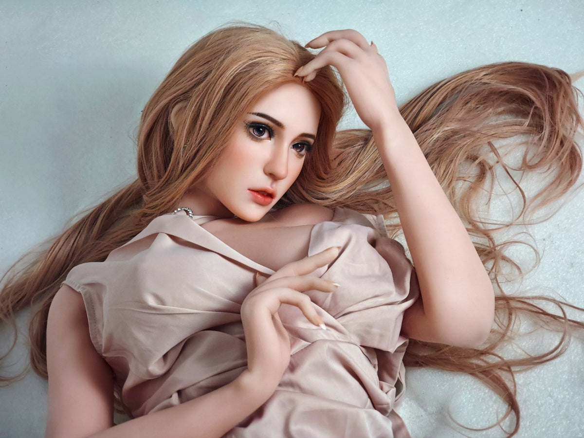 Sexuální panenka Ikeda Anna (Elsa Babe 160 cm RHC042 silikon)