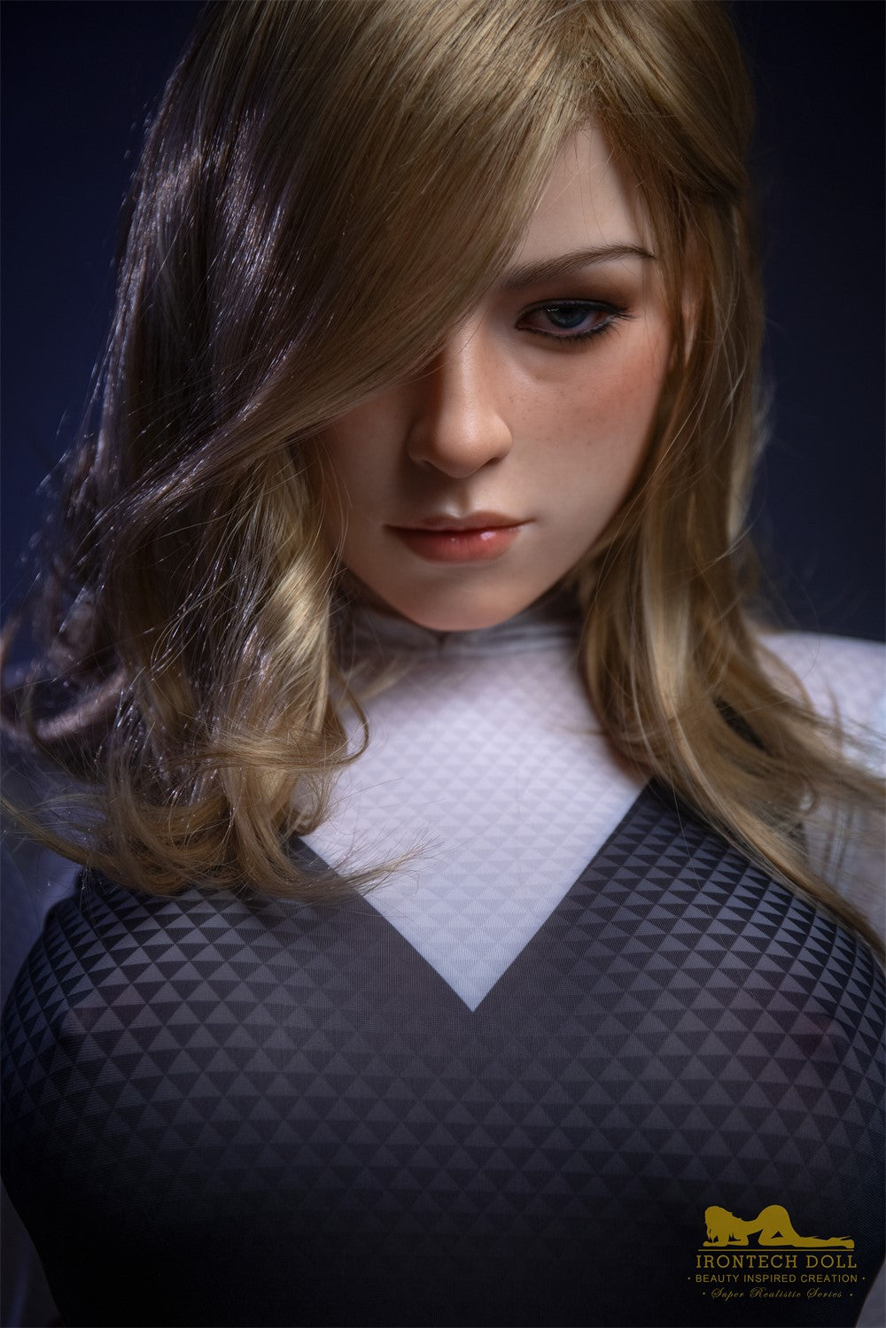 Gwen Sex Doll (Irontech Doll 167cm E-Cup S38 Silikon)