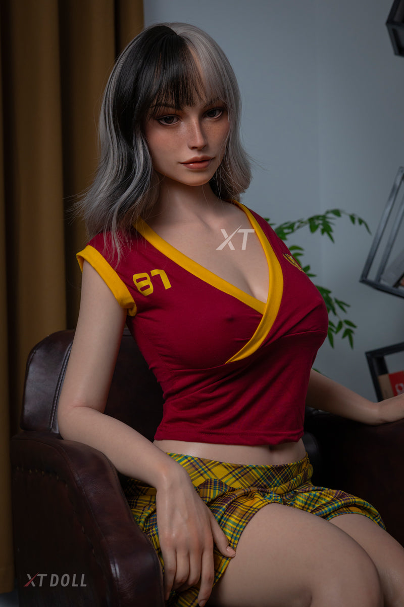 Julie Sex Doll (XT Doll 165cm e-cup #xt-6 silikon)