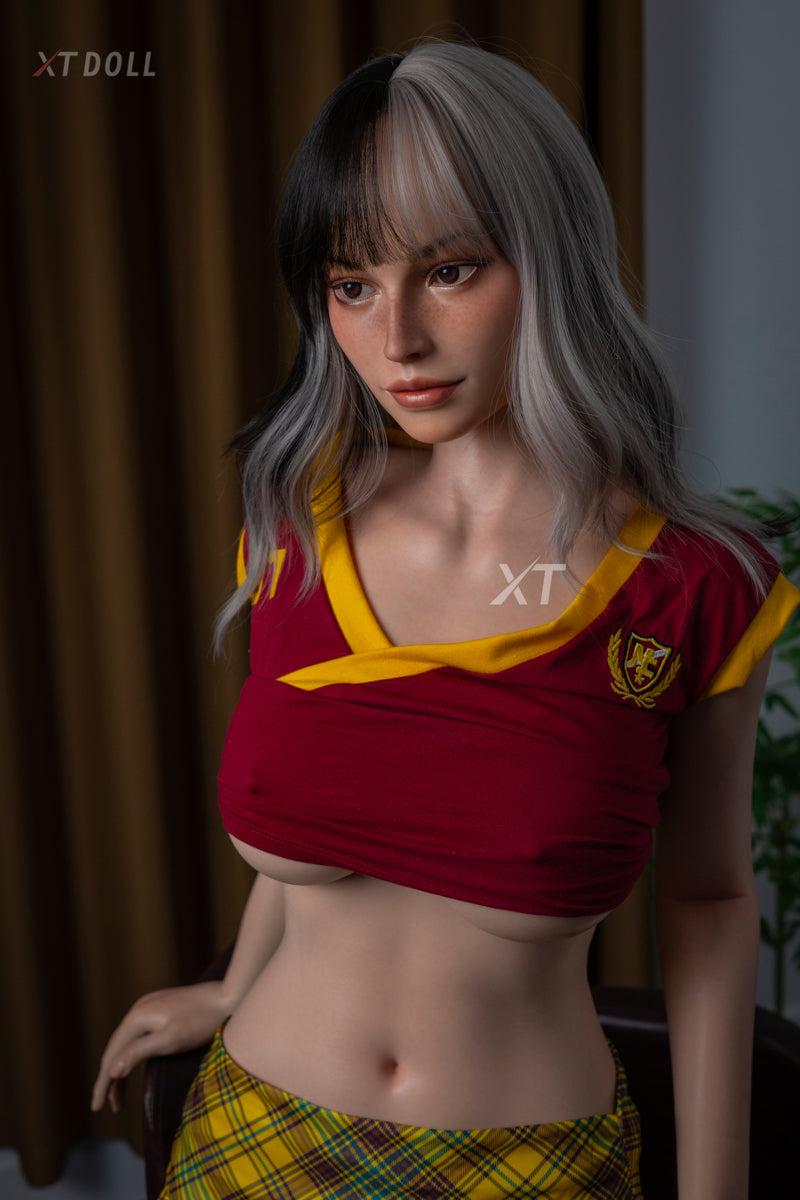 Julie Sex Doll (XT Doll 165cm e-cup #xt-6 silikon)
