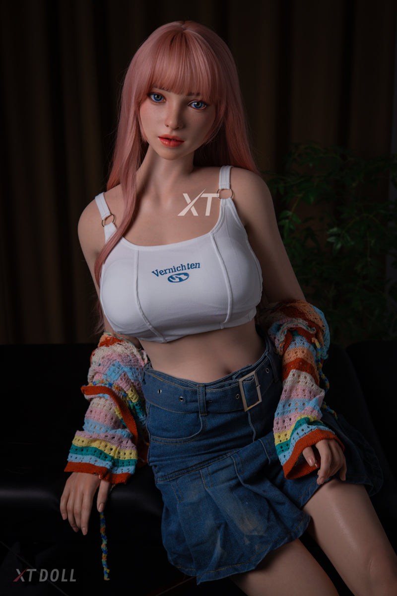 Sexuální panenka Sophia (XT Doll 165cm E-Cup #XT-5 silikon)