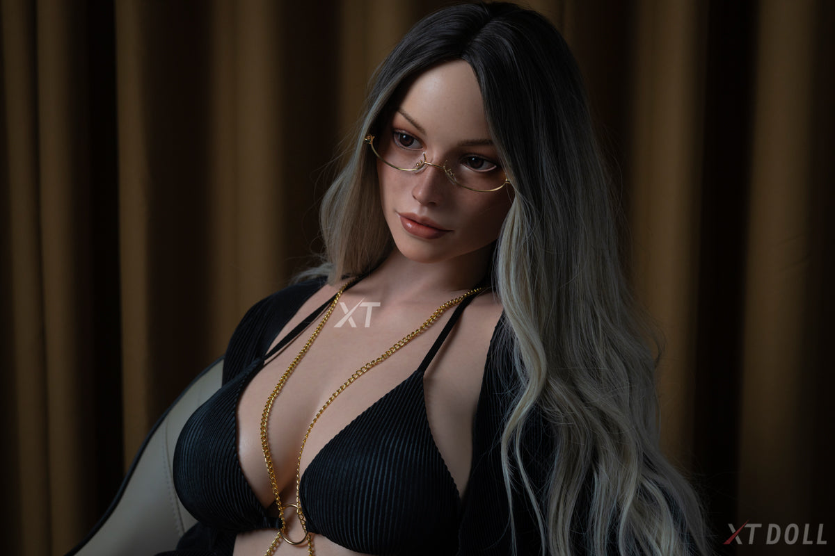 Julie 2 Sex Doll (XT Doll 165cm e-cup #xt-6 silikon)
