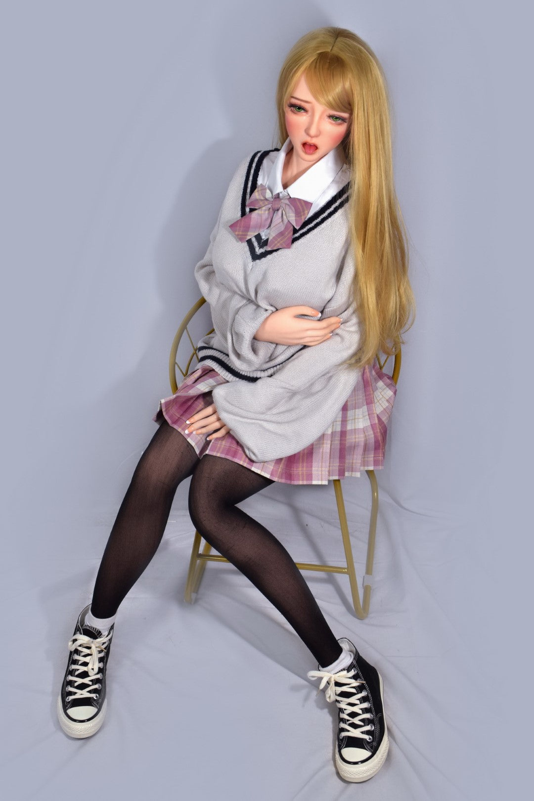 Sexuální panenka Hoshino Suzumi (Elsa Babe 150 cm XHB001 silikon)