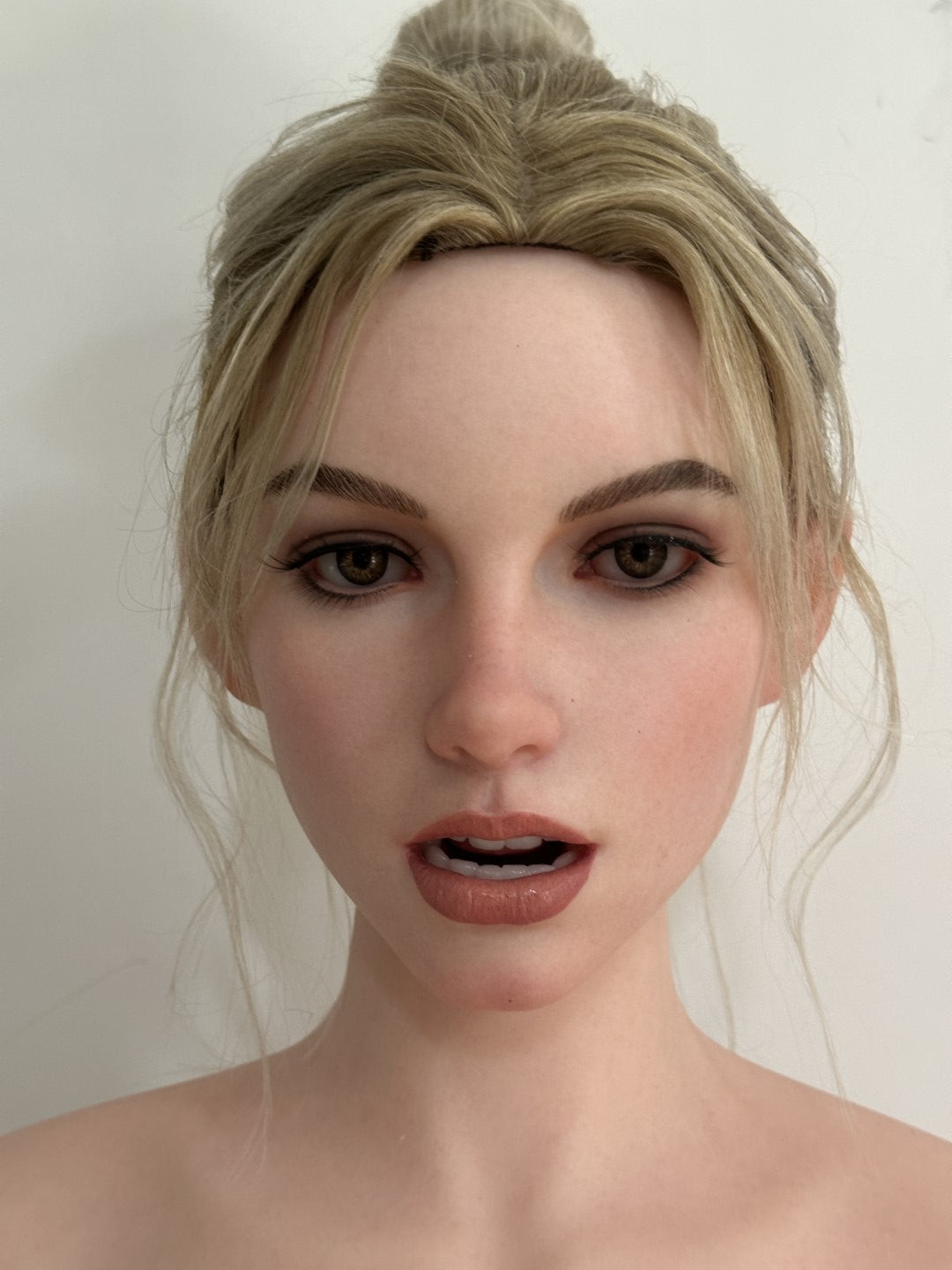 Irina Sex Doll (Zelex 153cm B-kupa Zxe206-W1 SLE silikon)