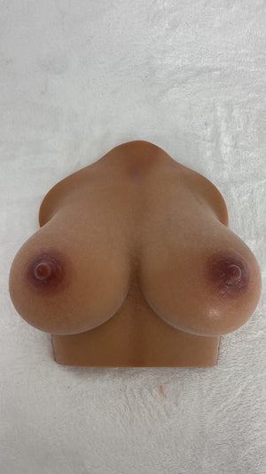 Breasts (m) torso Sex doll (Climax Doll Procup silicone)