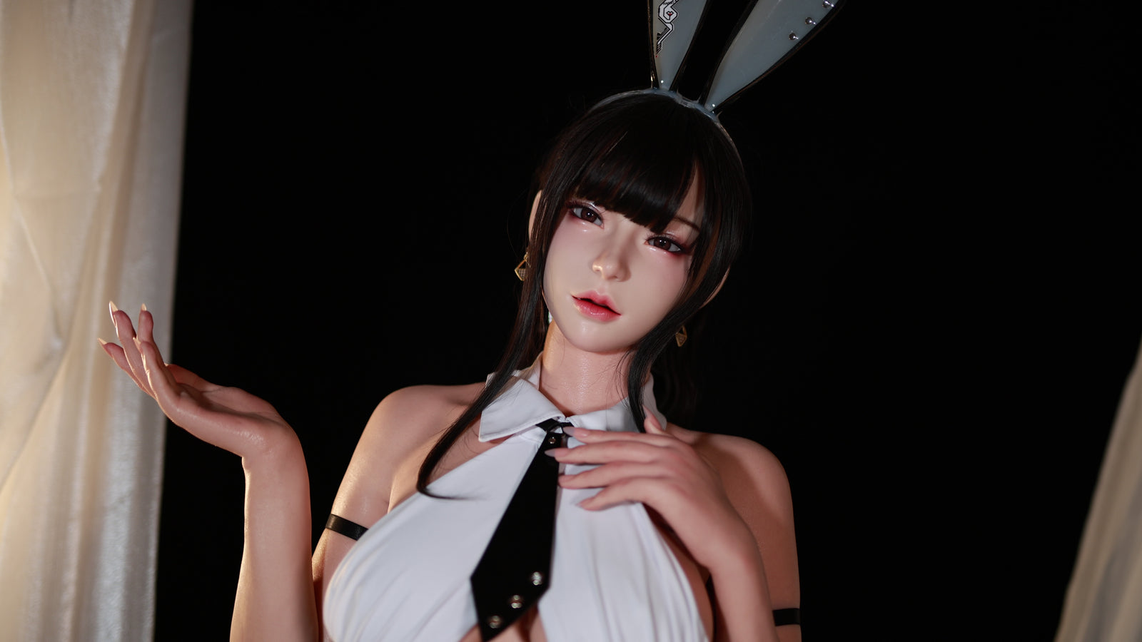 Sexuální panenka Aglaia (Bezlya Doll 162cm C-Cup 2,2U silikon)