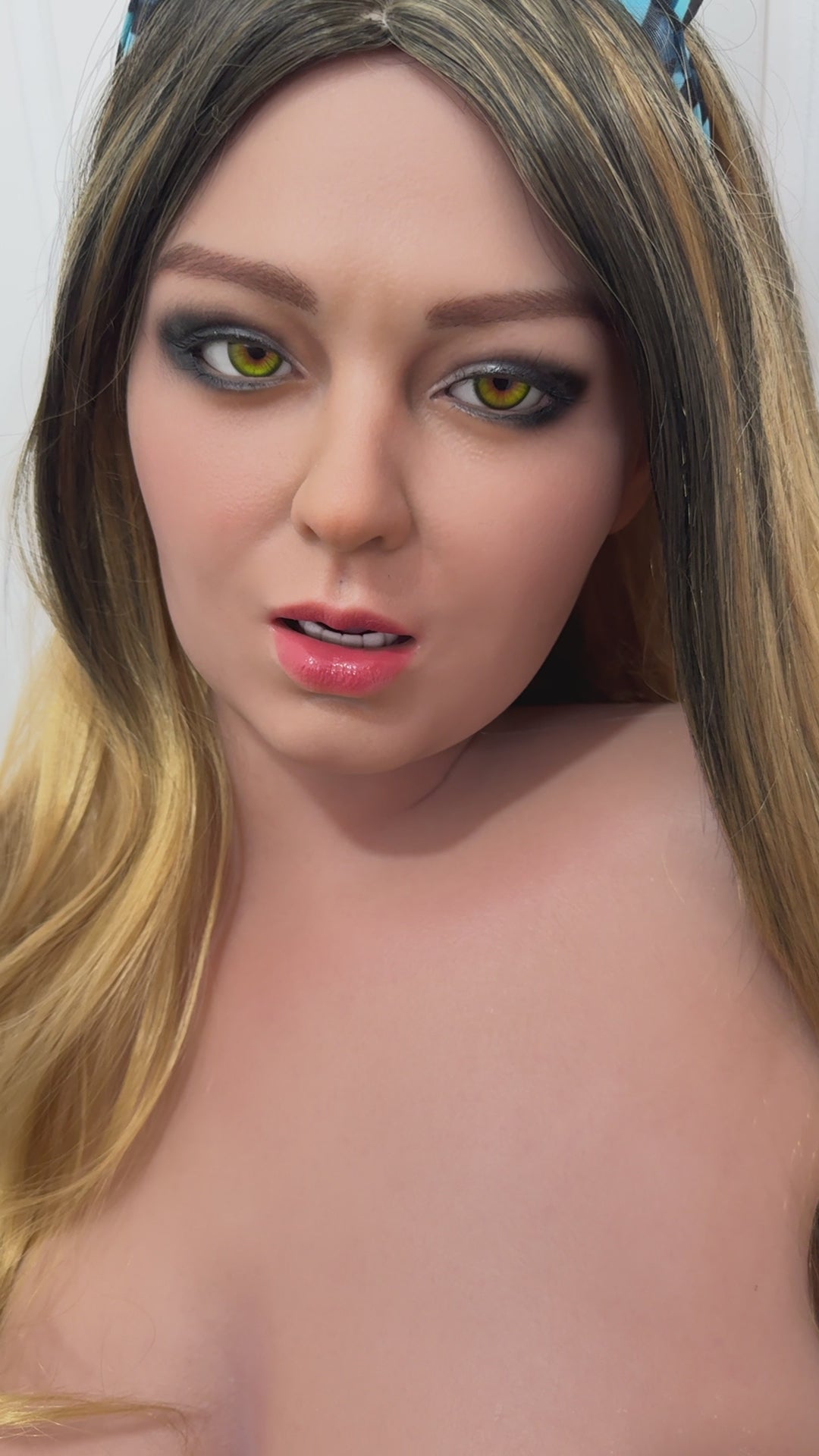 Sexuální panenka Ursula (Starpery 161cm miska H TPE+silikon)