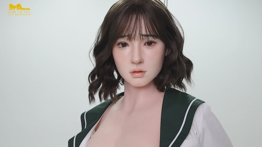 Sexuální panenka Betty Shemale (Irontech Doll 162 cm J-Kupa S7 silikon)