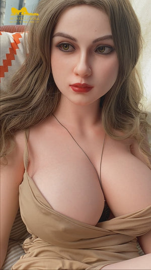 Megan Sex Doll (Irontech Doll 165 cm F-kupa S45 silikon)