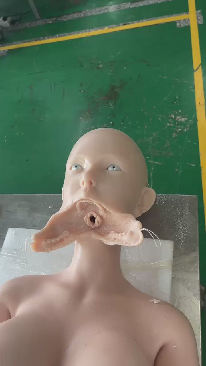 Sexuální panenka Zombiella (Dolls Castle 156cm D-Cup #Z1 silikon)