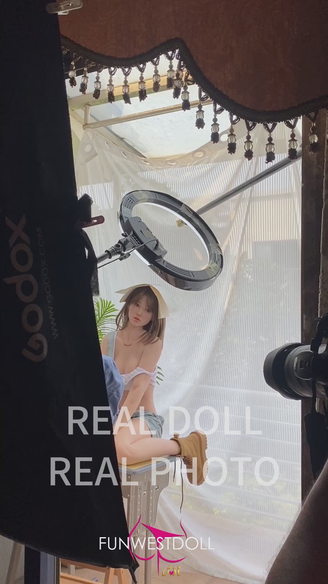 Lucy Sex Doll (FunWest Doll 159cm A-Cup #032S silikon)