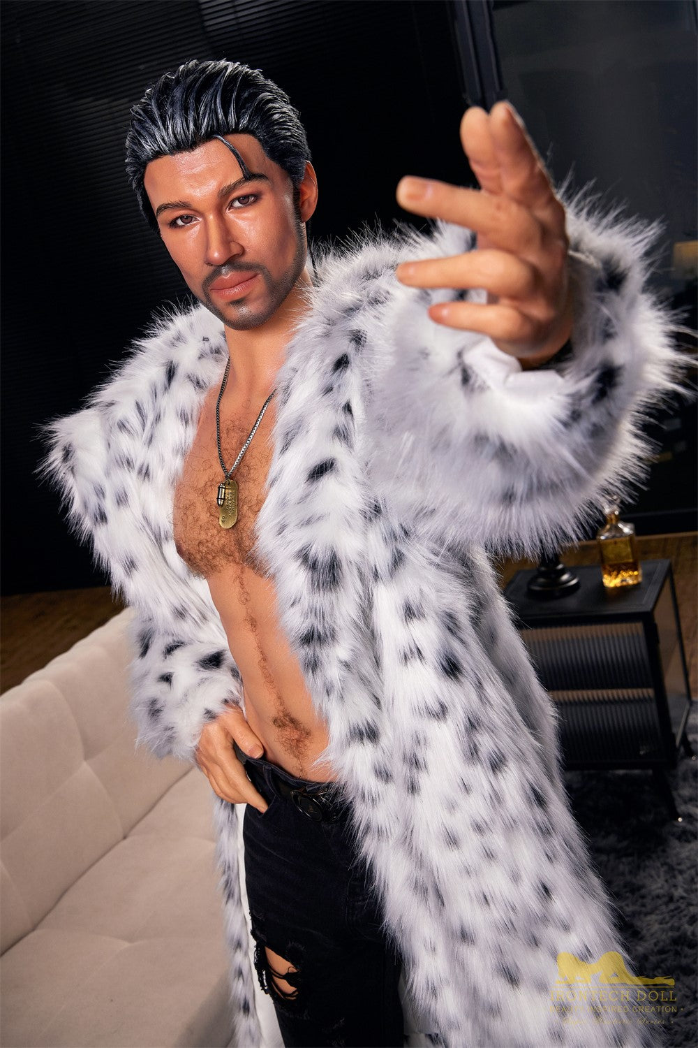 Mužská sexuální panenka Gregor (Irontech Doll 170 cm M7 silikon)