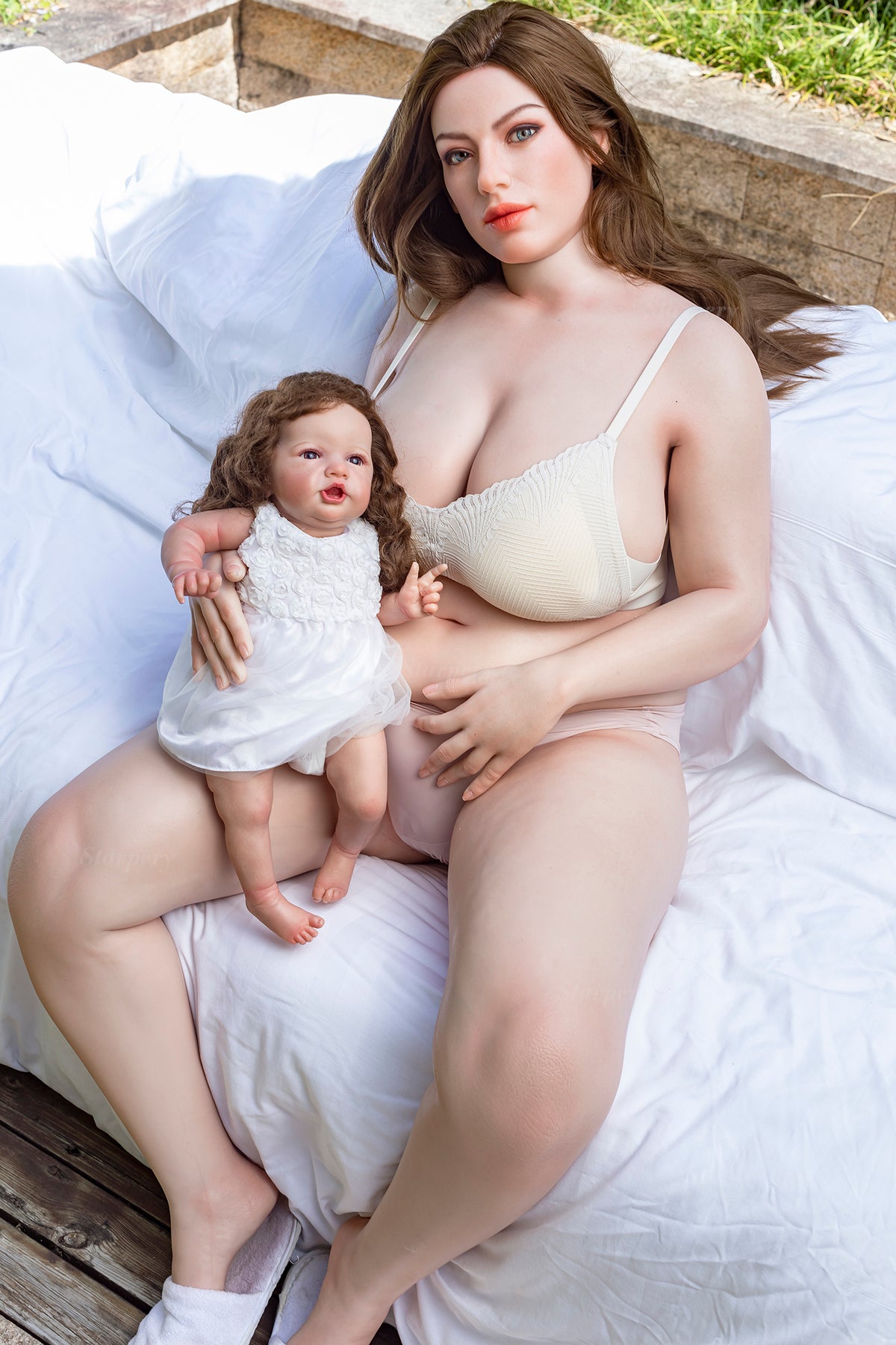 Amy Sex Doll (Starpery 161cm miska H TPE+silikon)