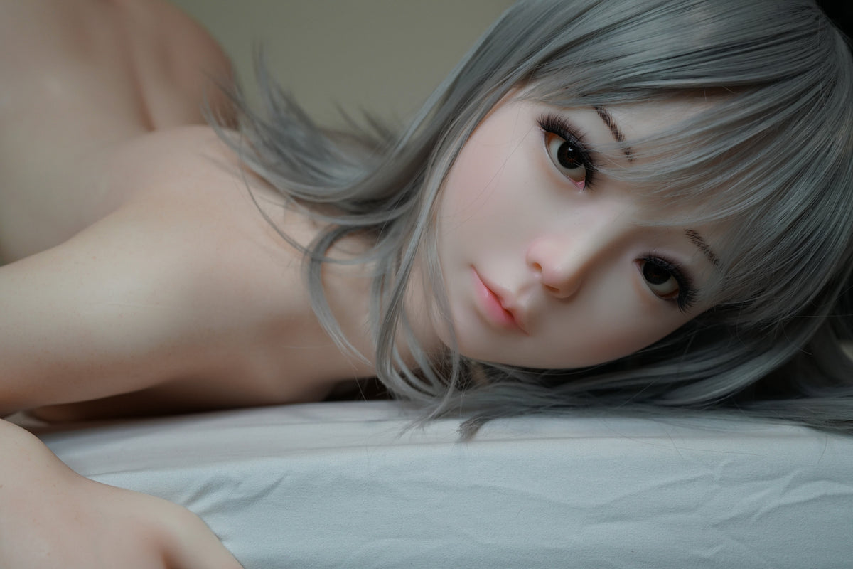 Sex Doll Akira (Piper Doll 150 cm B-Cup silikon)