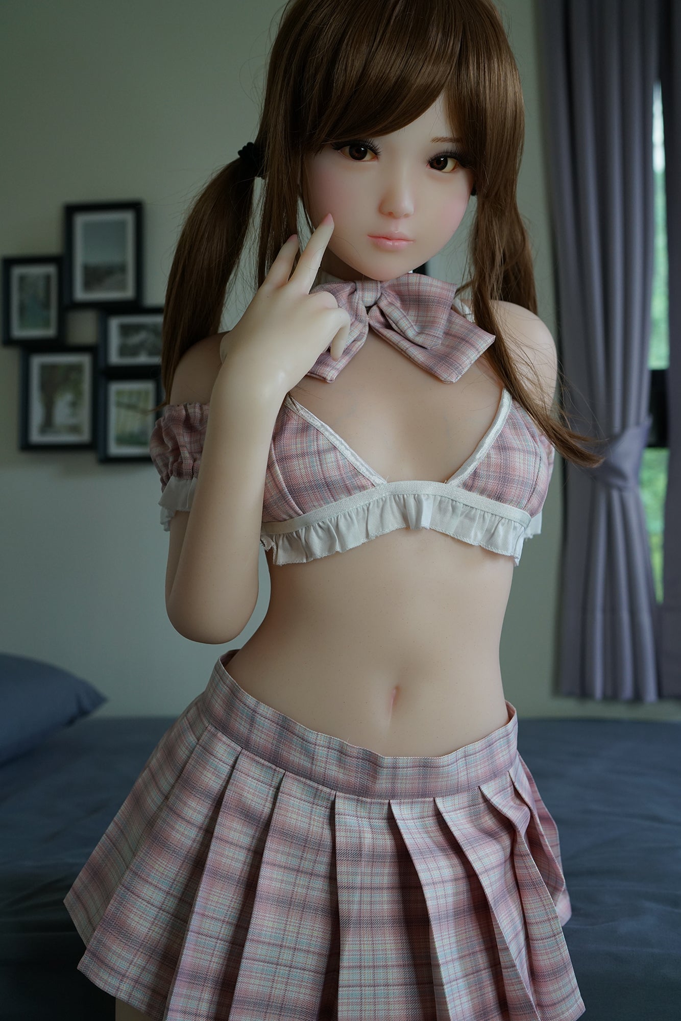 Aika Sex Doll (Piper Doll 130 cm silikon A-Cup)