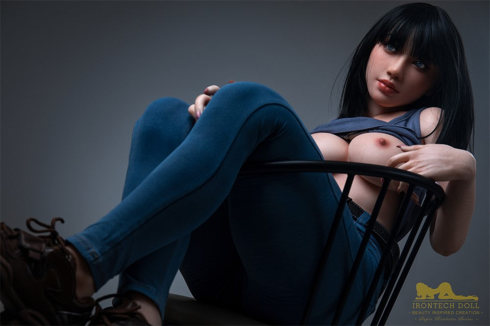 Rita sexuální panenka (Irontech Doll 153 cm E-Kupa S30 silikon)