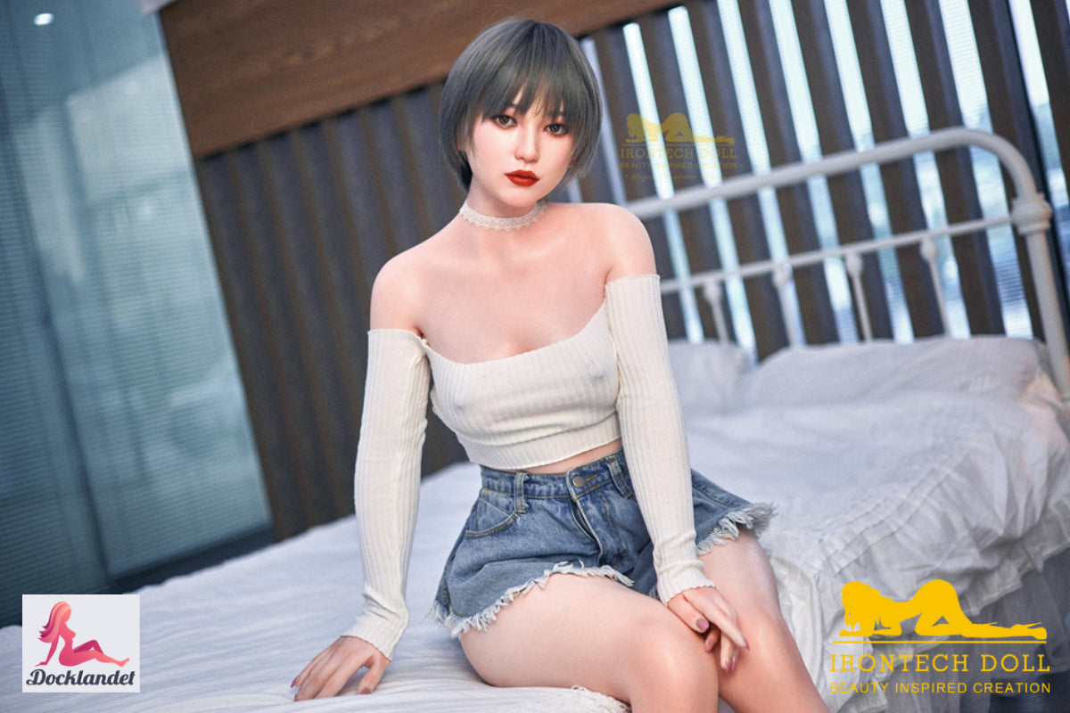 Sakura Sex doll (Irontech Doll 152cm A-cup S10 silicone)