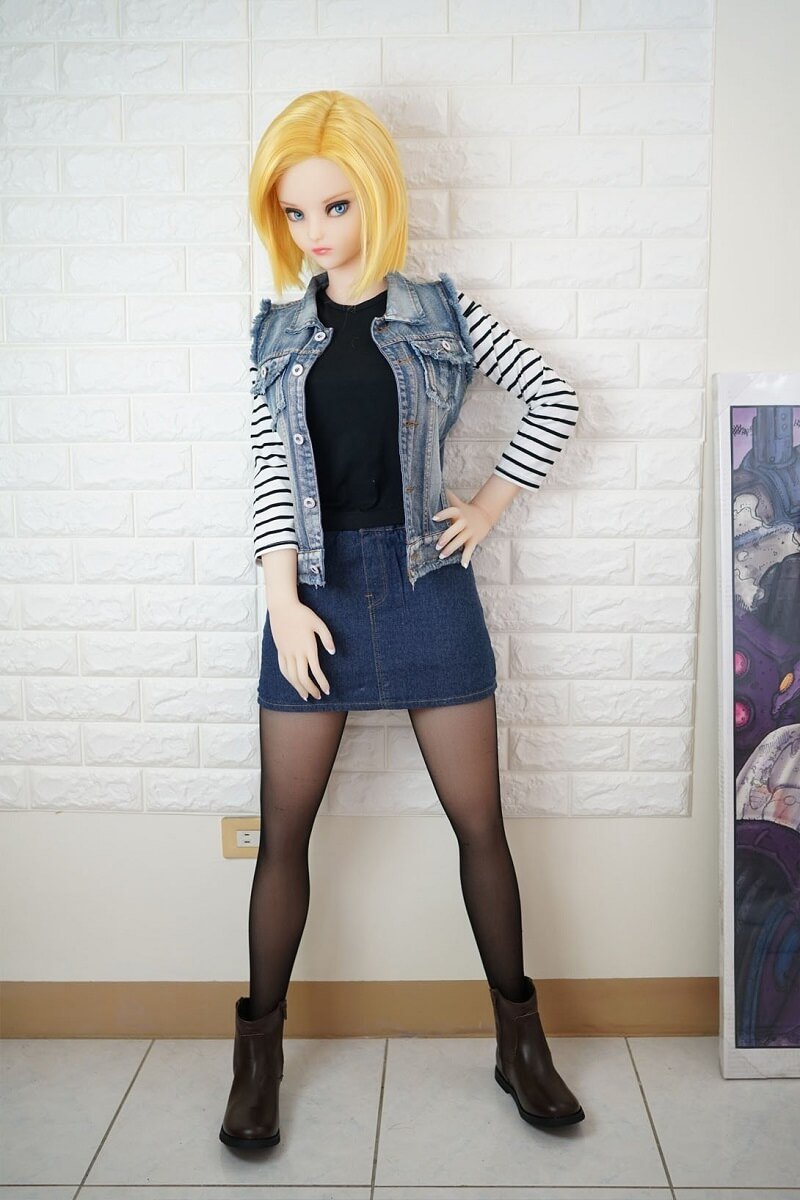 Lazuli Android 18 Sex Doll (Irokebijin 140 cm E-Cup TPE/silikon)