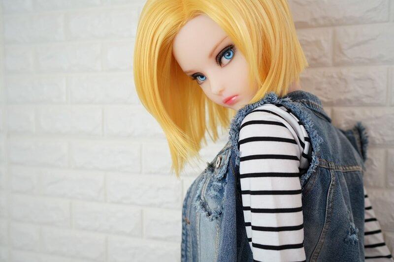 Lazuli Android 18 Sex Doll (Irokebijin 140 cm E-Cup TPE/silikon)